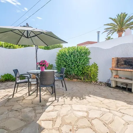Holiday home Vistamar 4